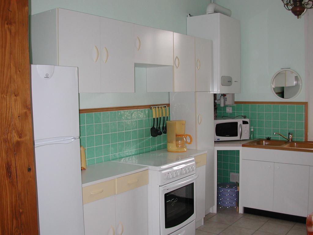 The Poppy'S Vila Aveluy Exterior foto
